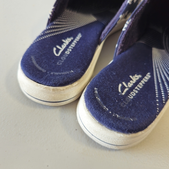 Clarks CloudSteppers Floral Embroidered Slip-On Shoes - Picture 8 of 9